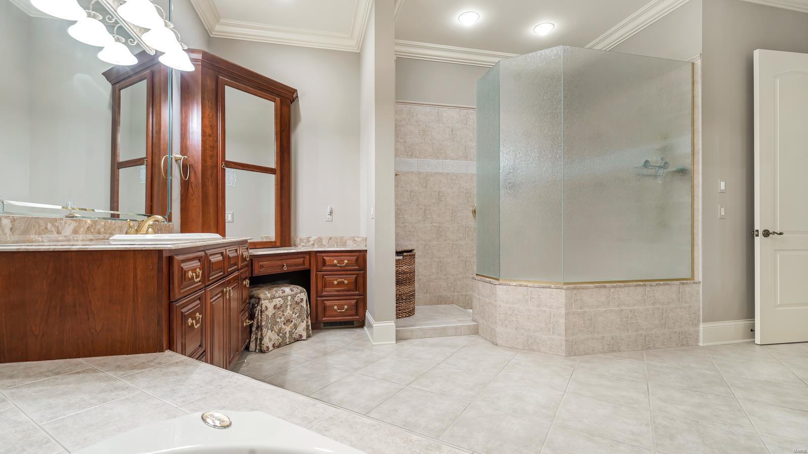 Wind Castle - Residential