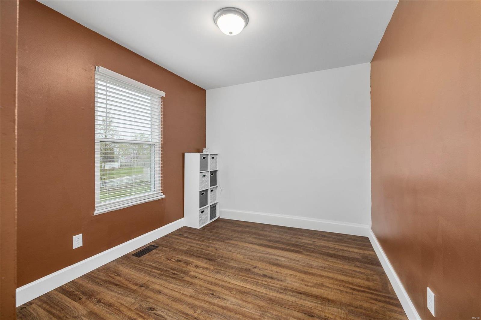 Kingspointe - Residential