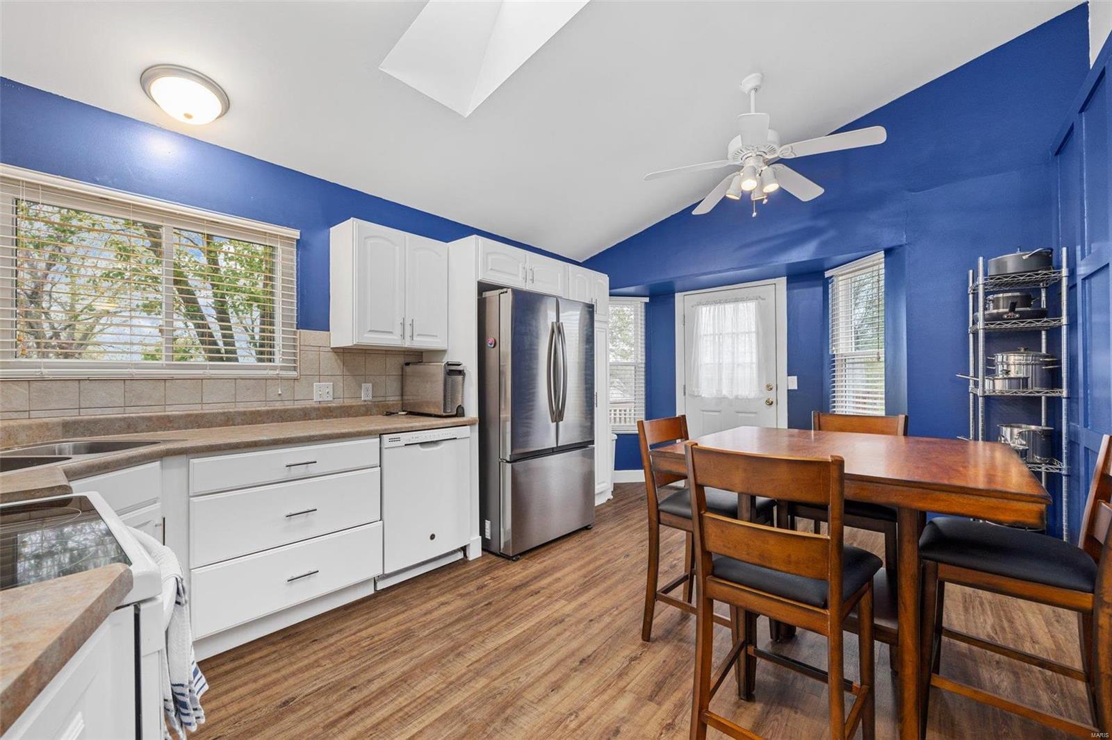 Kingspointe - Residential