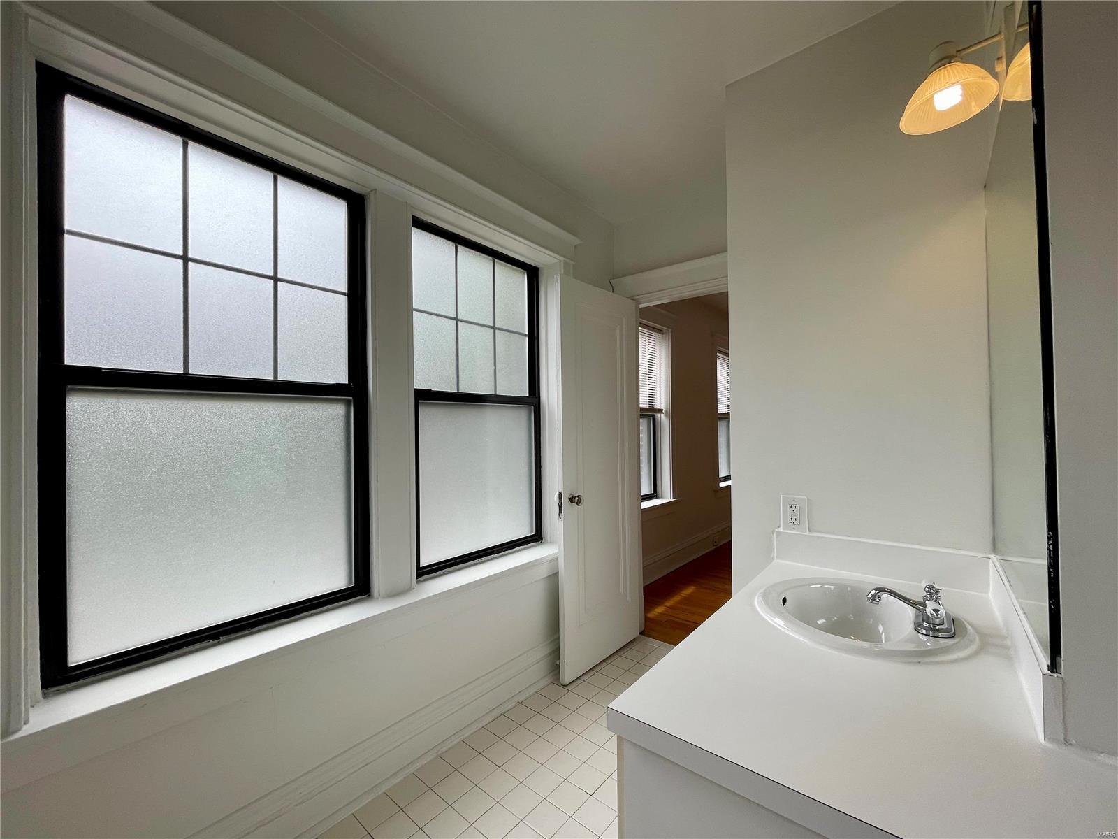 De Mun Park - Residential Income