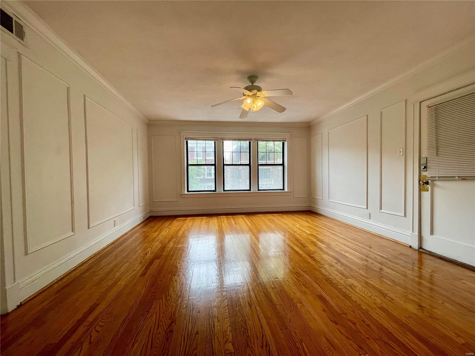 De Mun Park - Residential Income