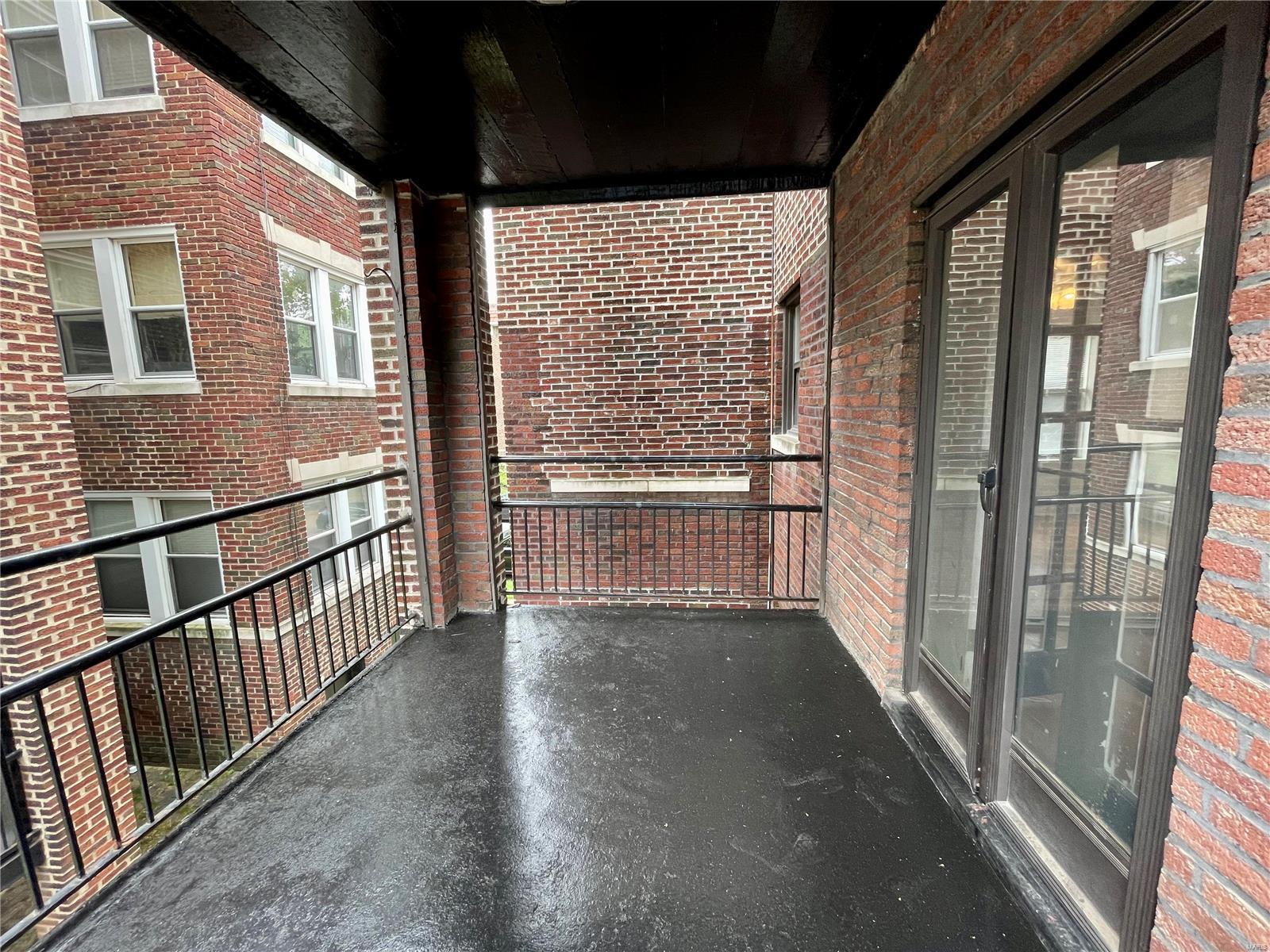 De Mun Park - Residential Income