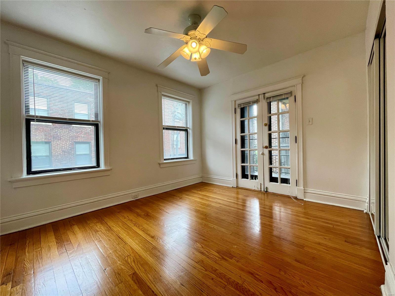 De Mun Park - Residential Income