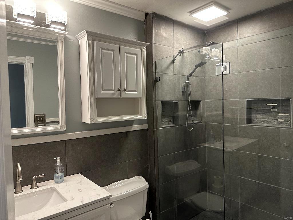 COURTNEY ESTATES - Residential