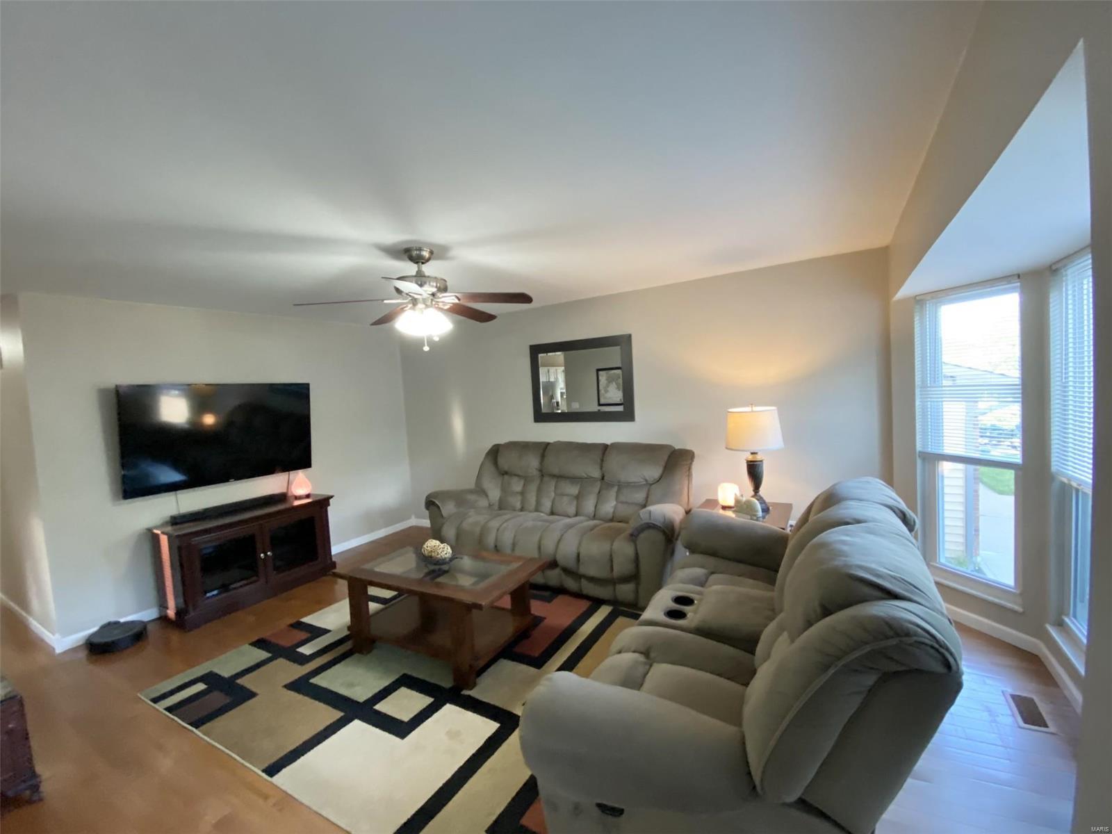 Shelley Manor 02 - Residential