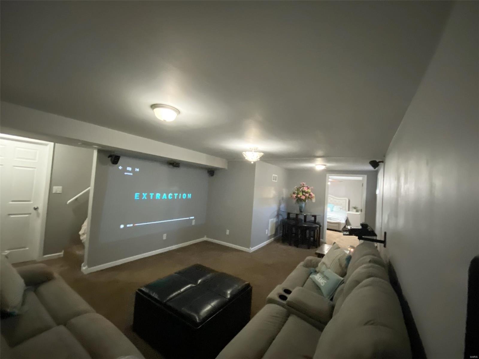 Shelley Manor 02 - Residential
