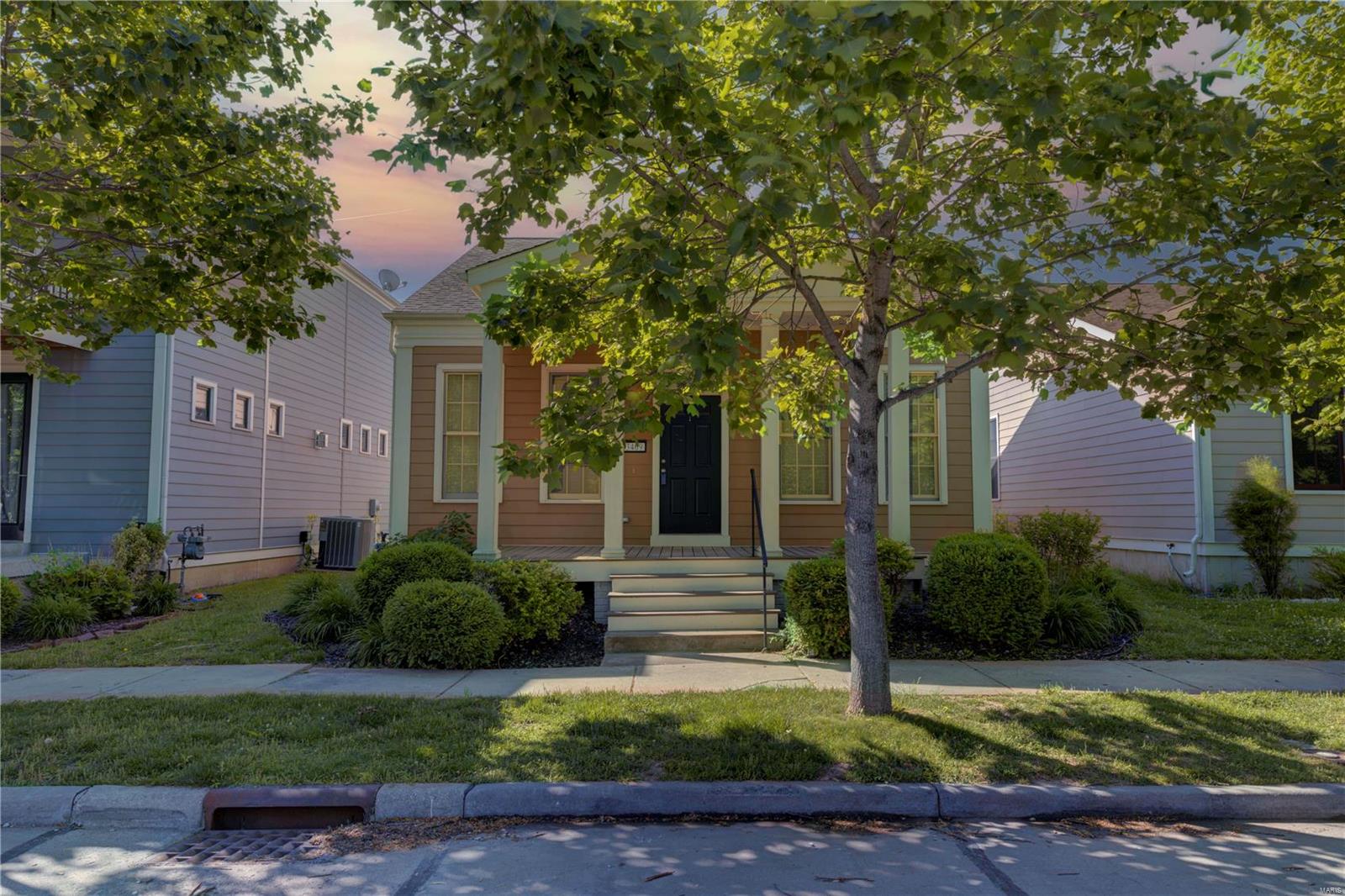 New Town At St Charles #3a - Residential