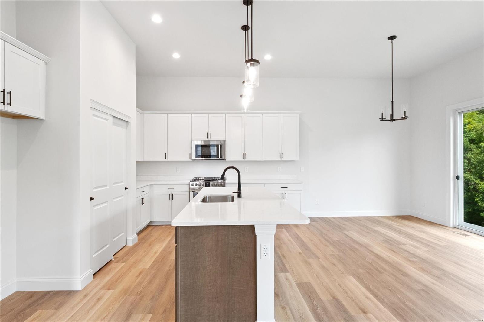 Cedarstone - Residential