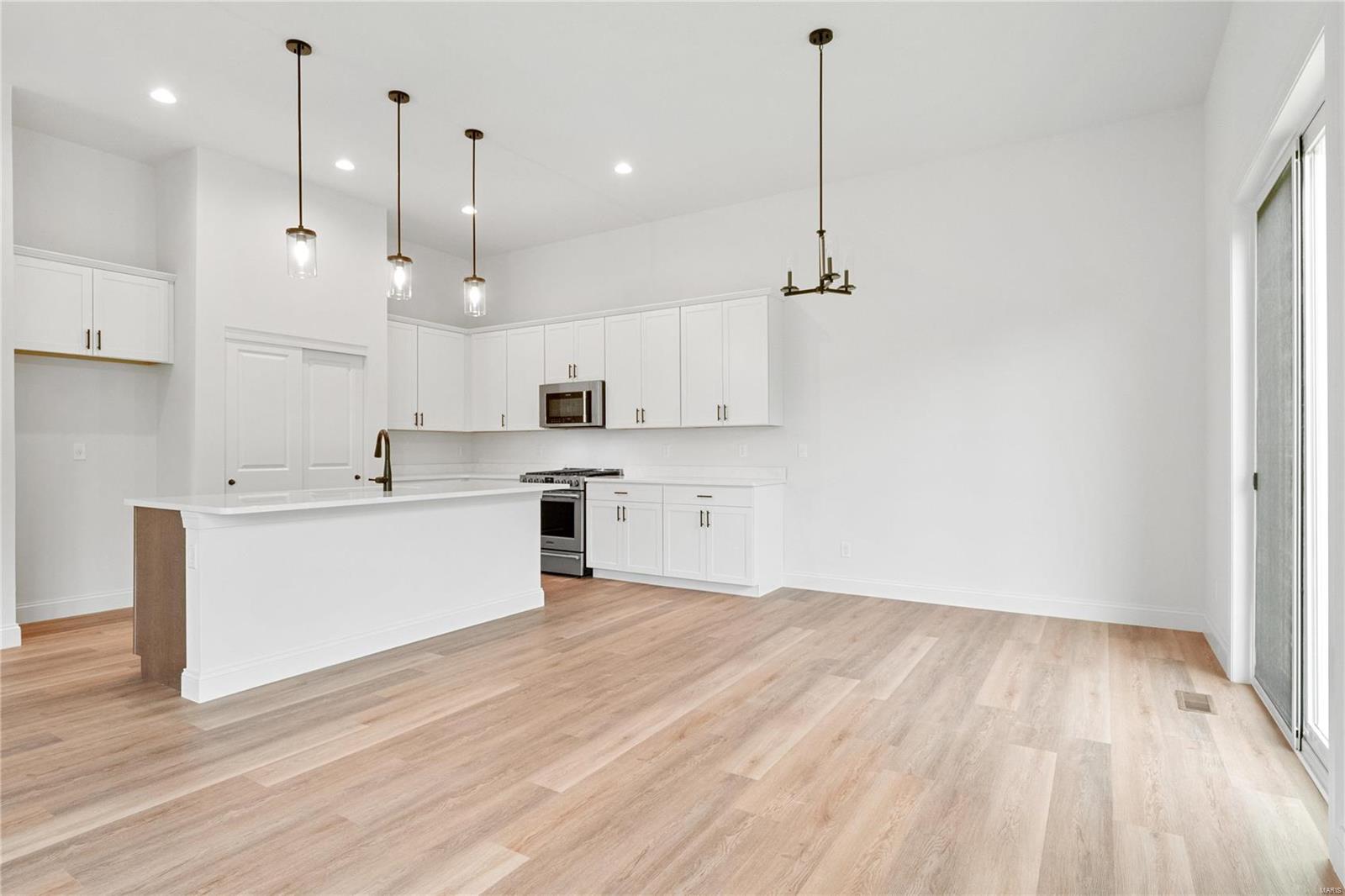 Cedarstone - Residential