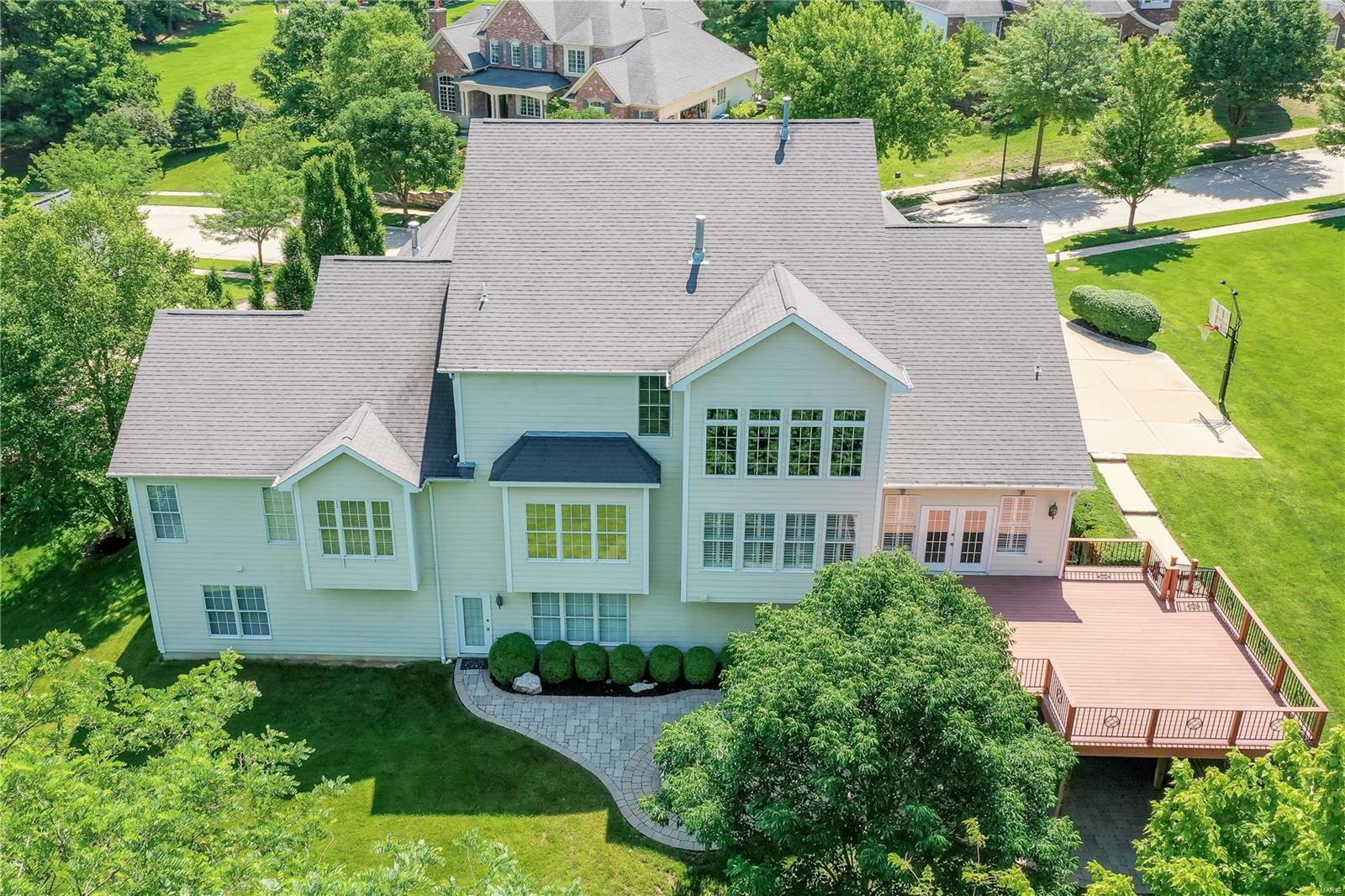 Westchester Manor - Residential