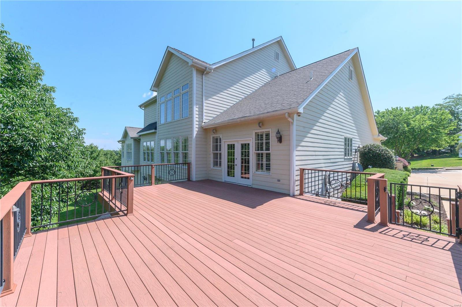 Westchester Manor - Residential