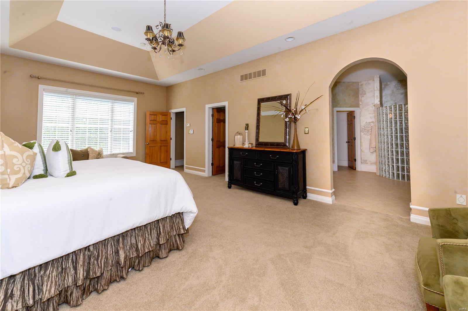 Westchester Manor - Residential