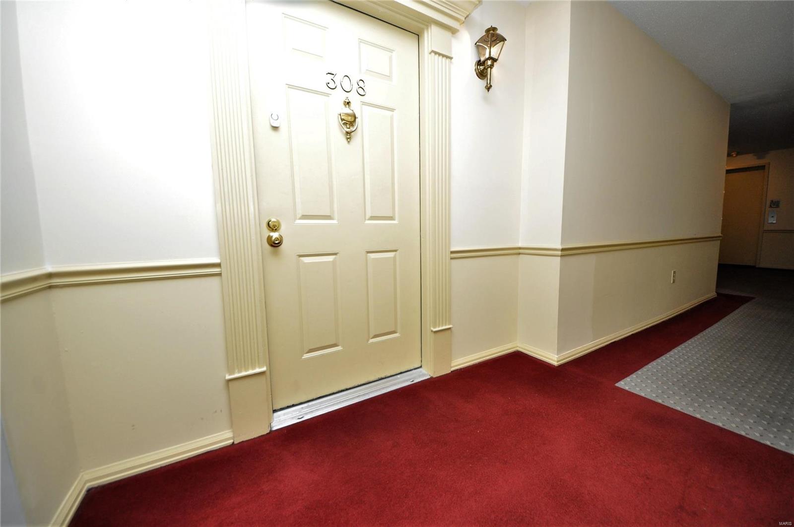 Parkway Gardens Village 1 Condo - Residential