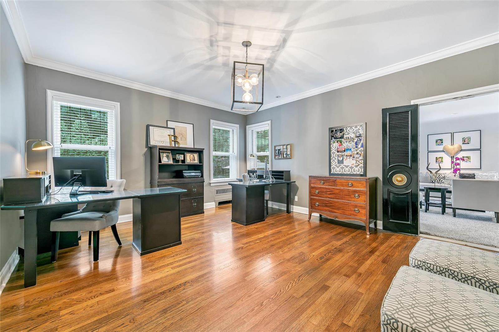 Old Westbury - Residential