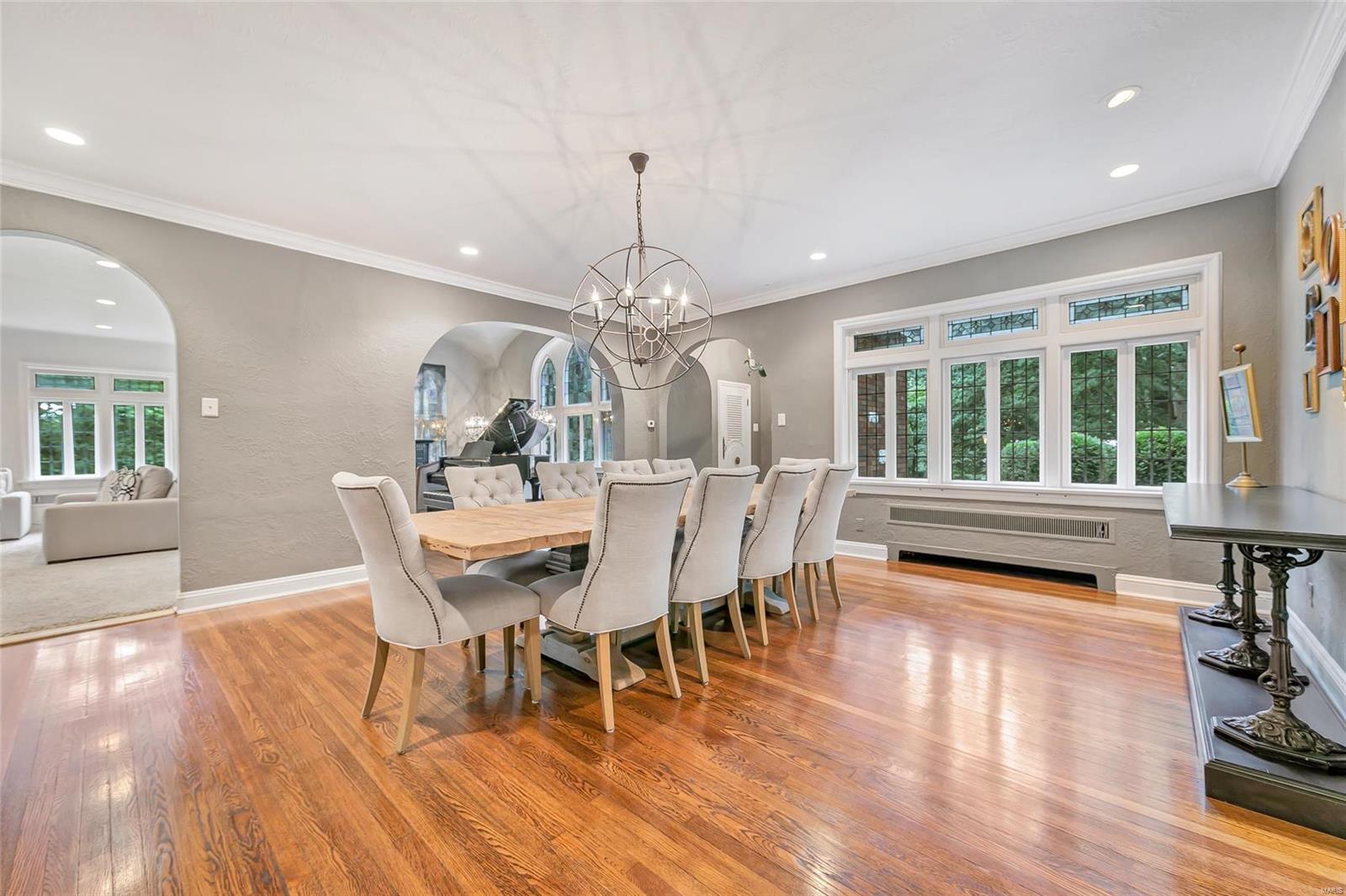 Old Westbury - Residential