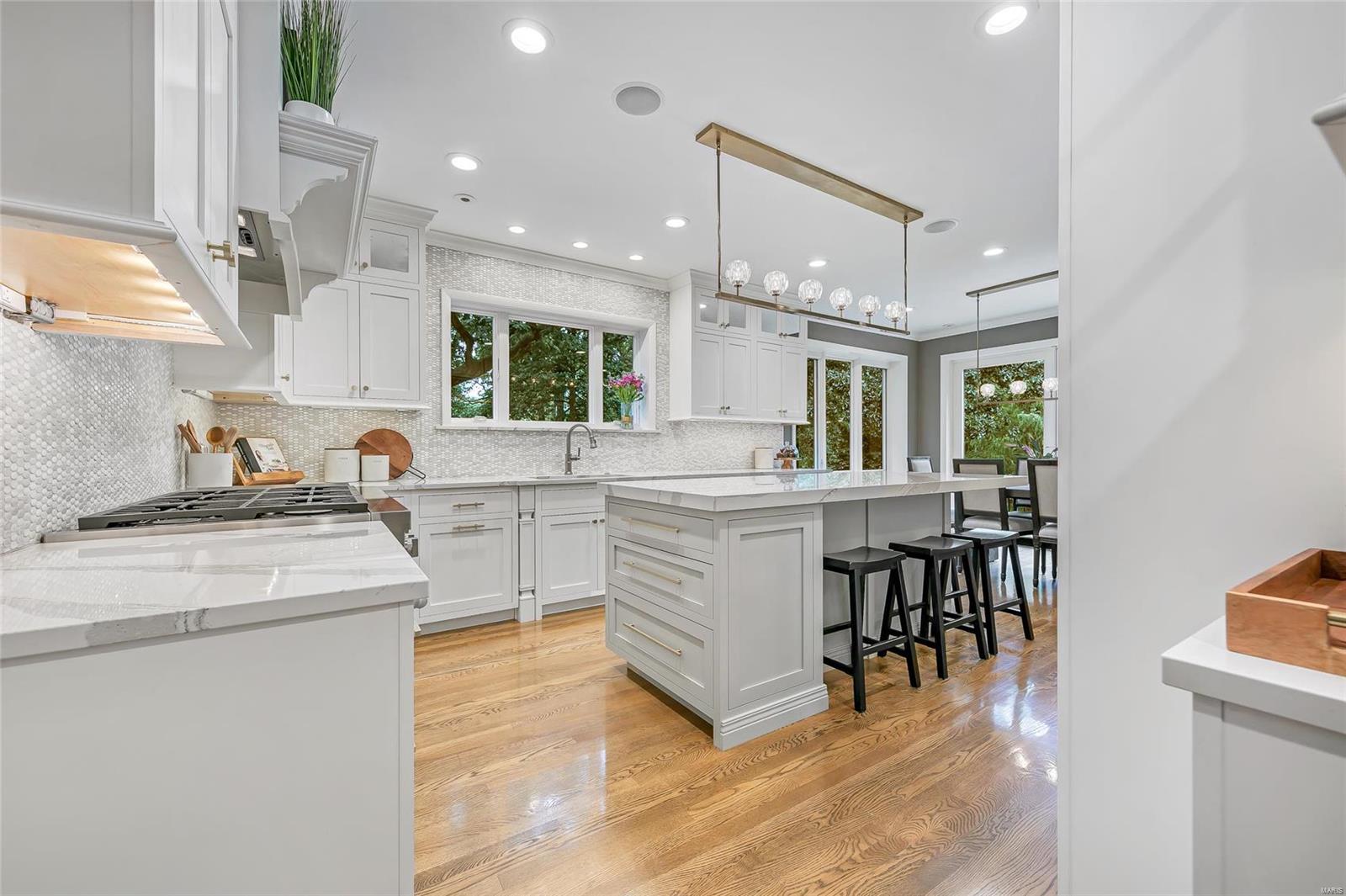 Old Westbury - Residential