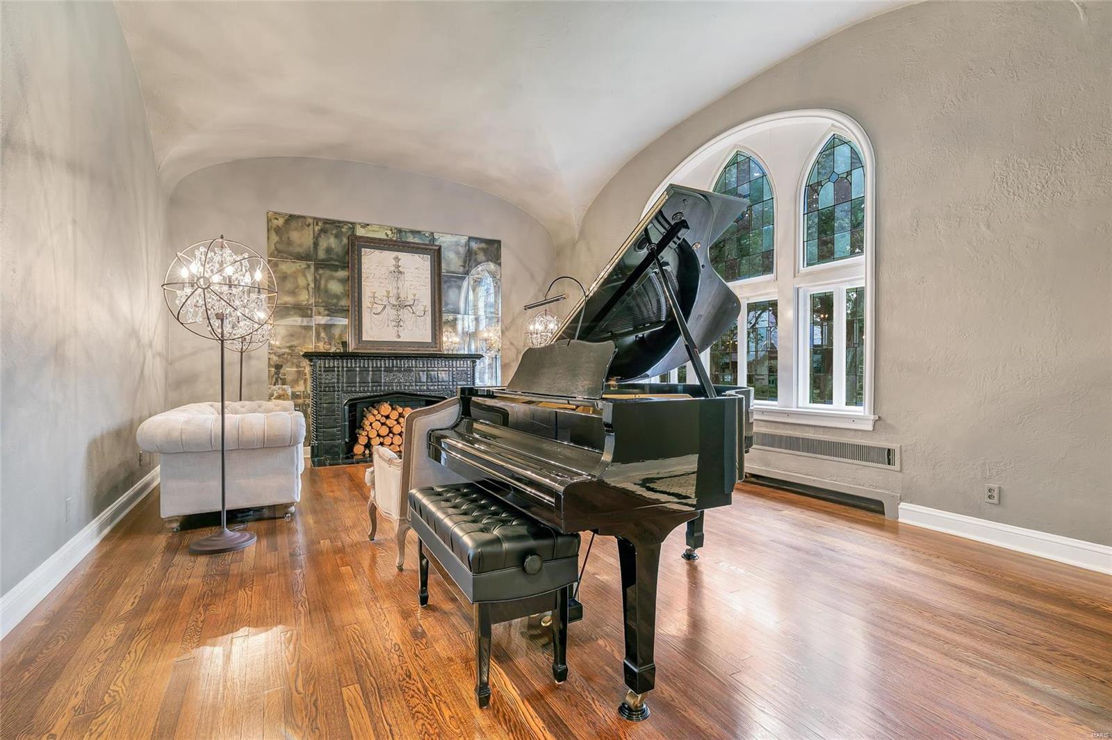 Old Westbury - Residential