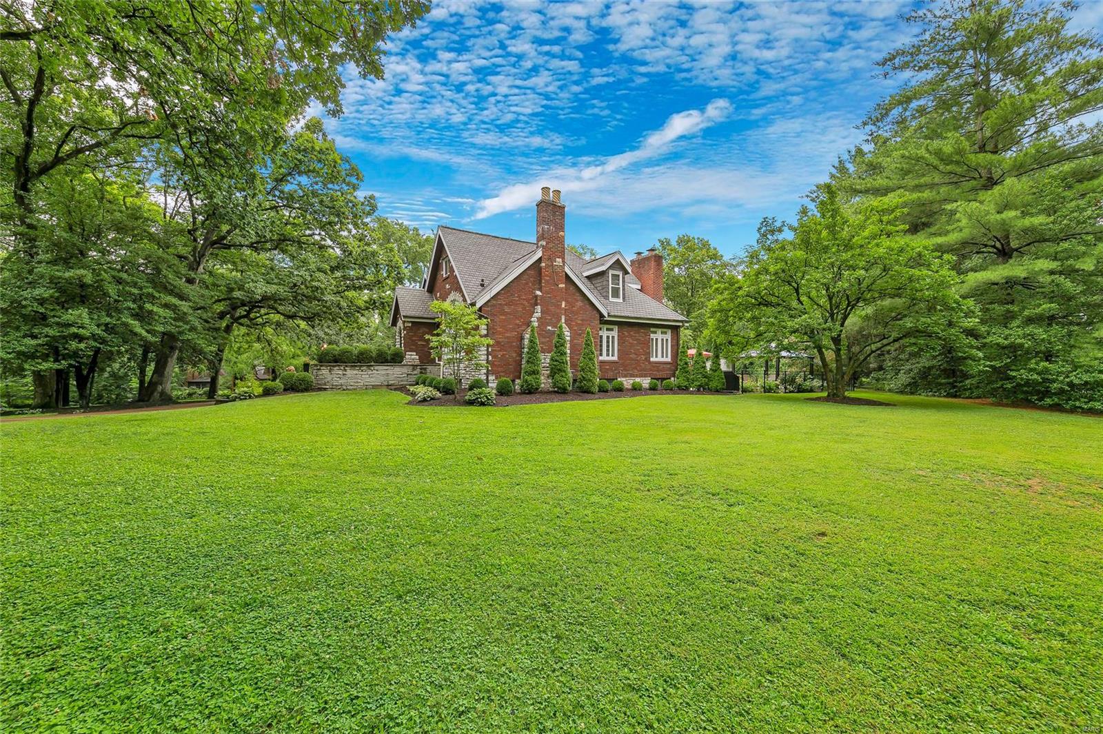Old Westbury - Residential