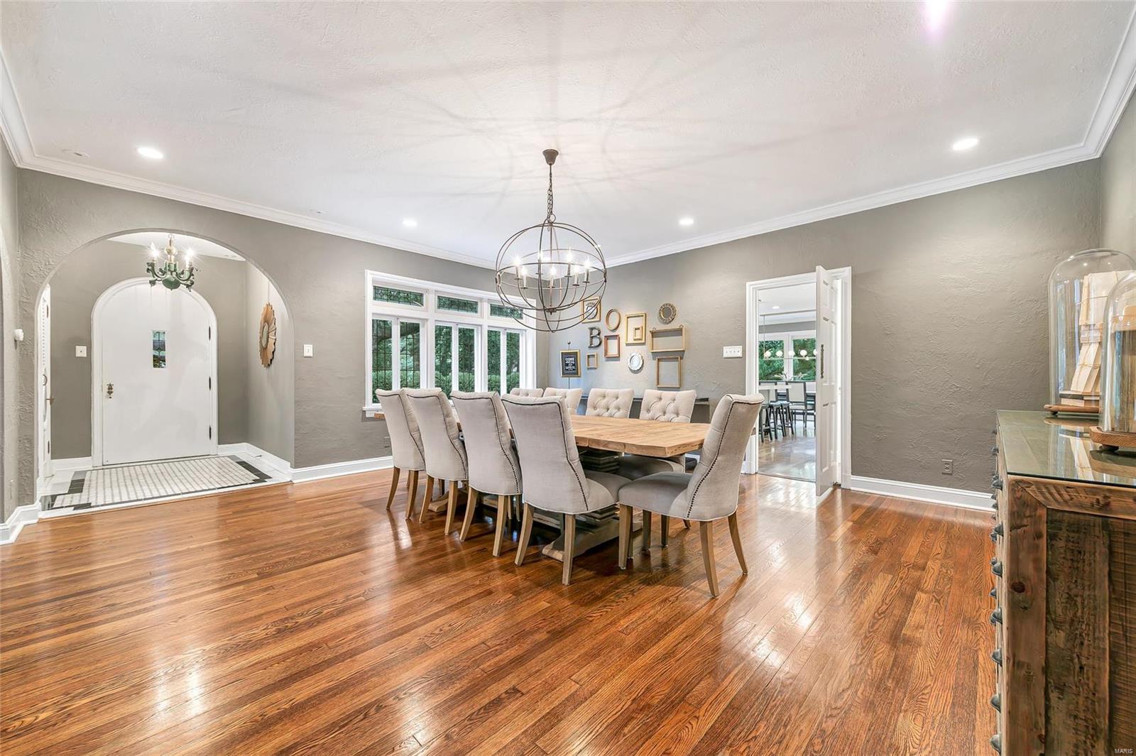 Old Westbury - Residential