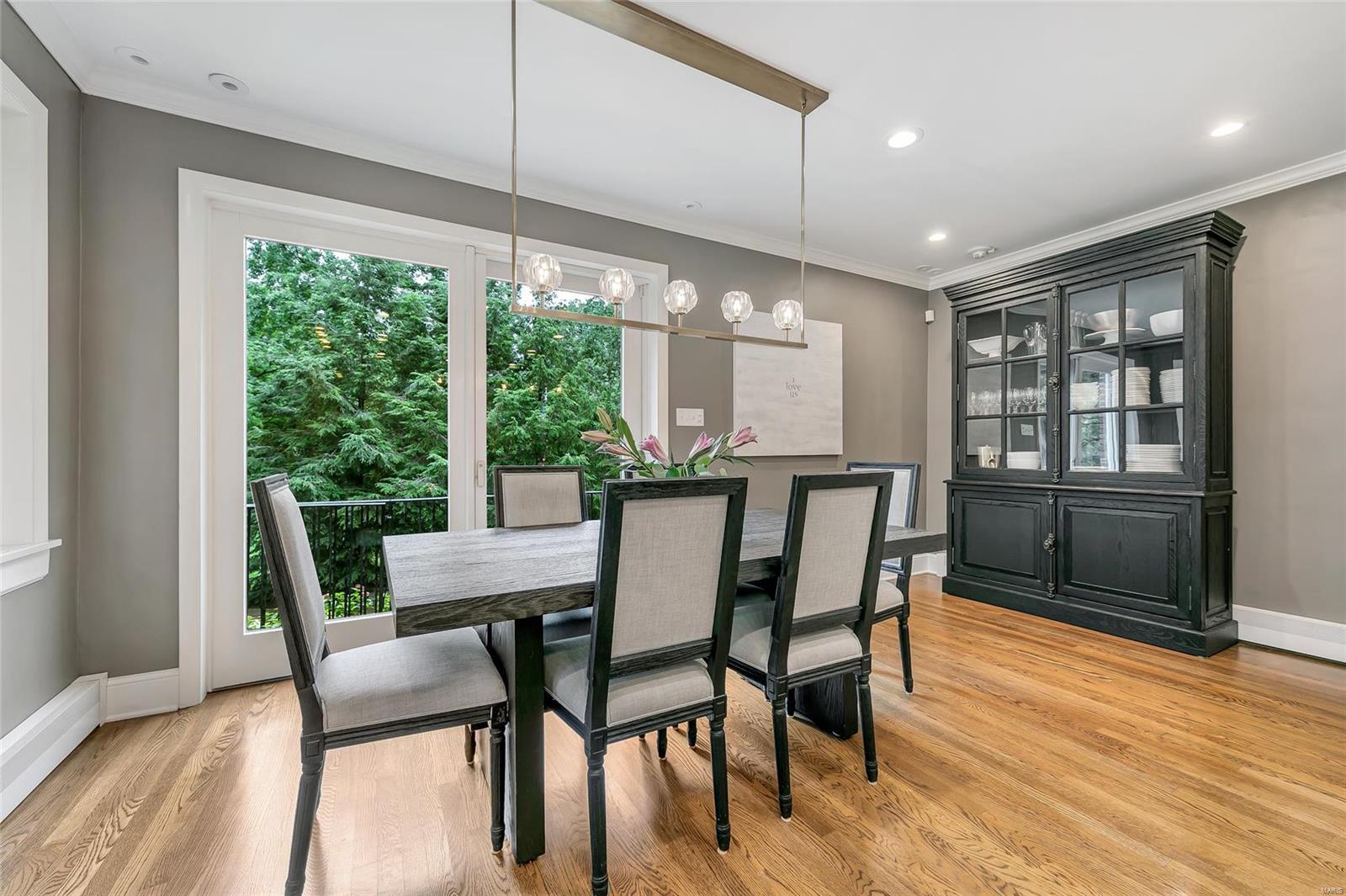 Old Westbury - Residential