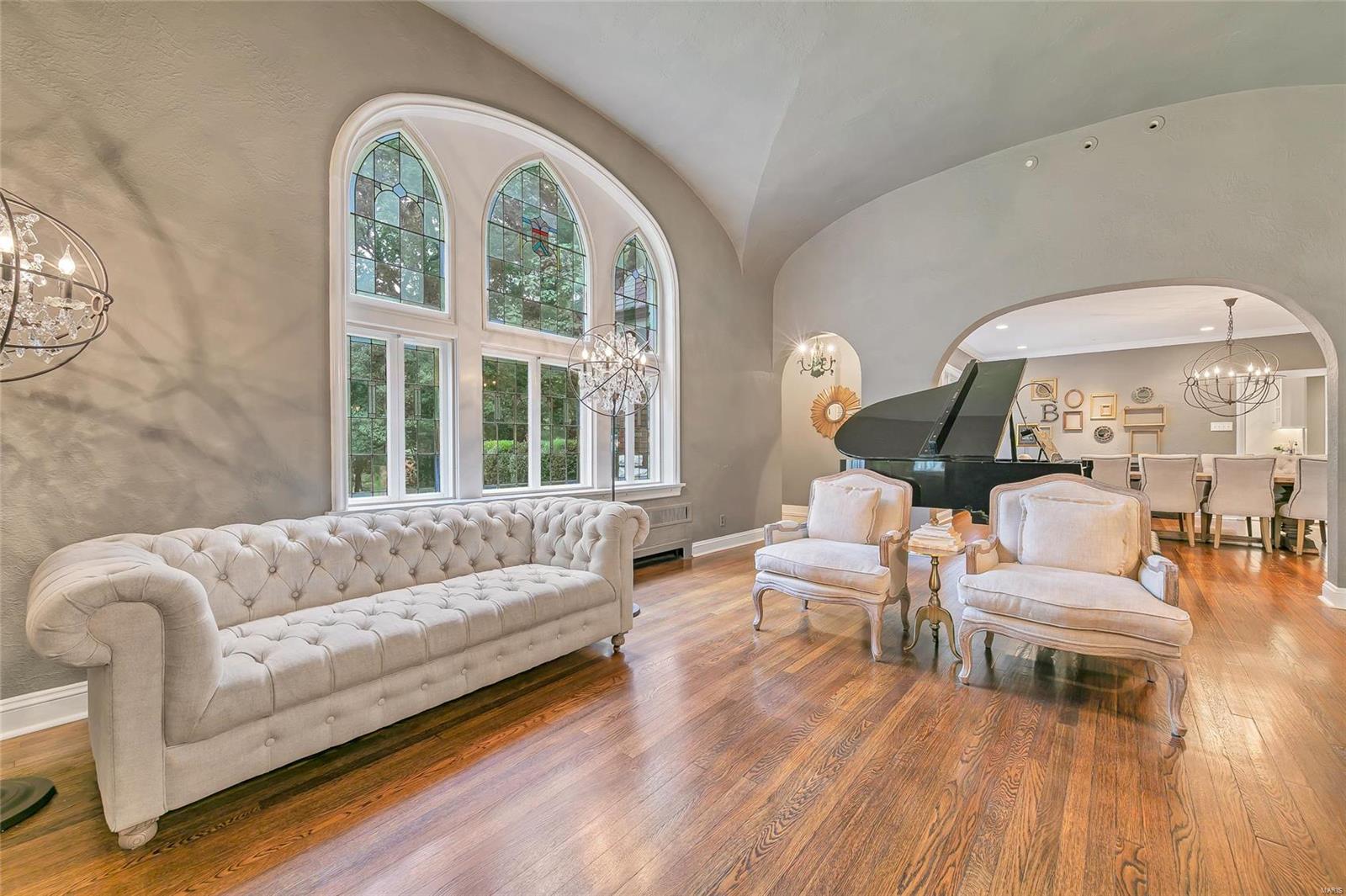 Old Westbury - Residential