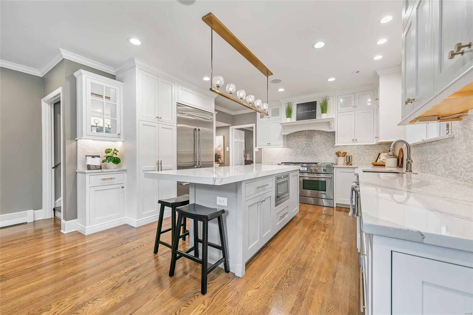 Old Westbury - Residential