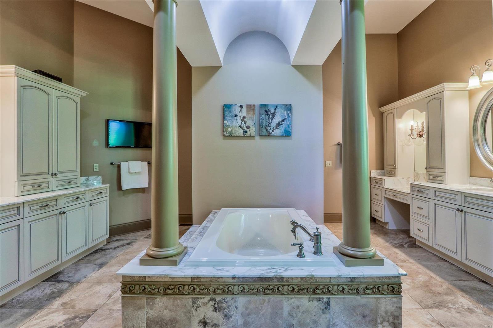 Thornhill Estates - Residential