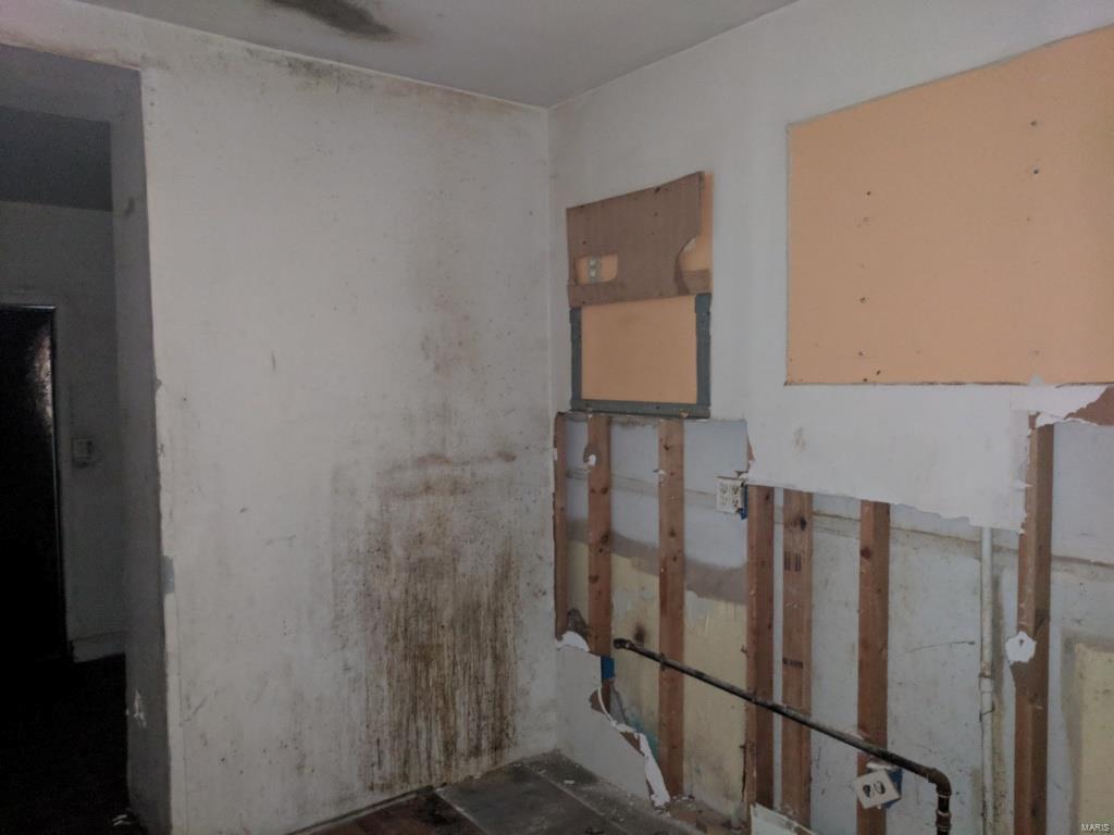 Mount Gamble Add - Residential Income