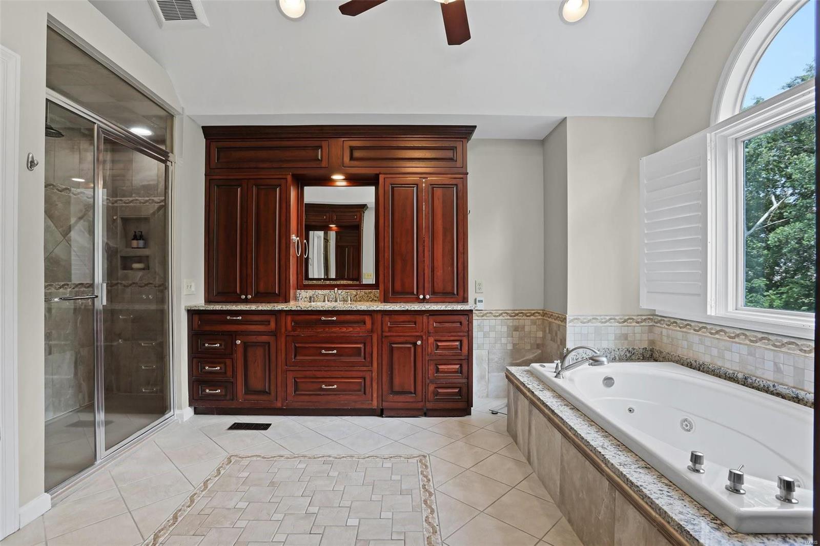 Pine Creek - Residential