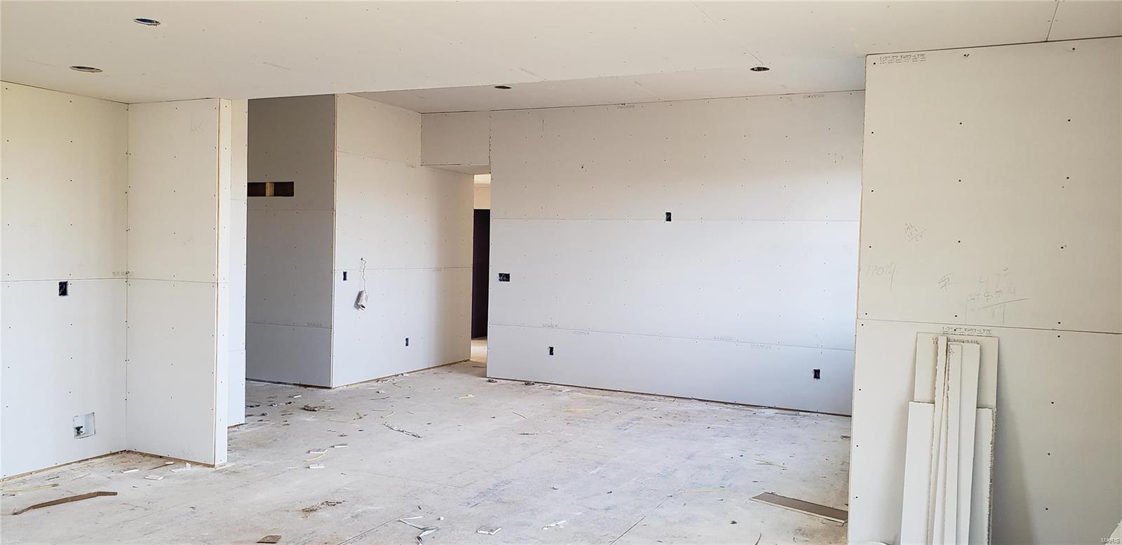 Hickory Hills Estates 2 - Residential