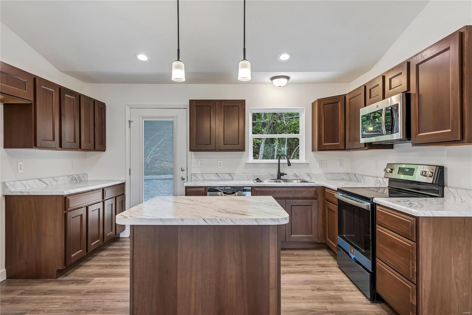 T M Aults - Residential