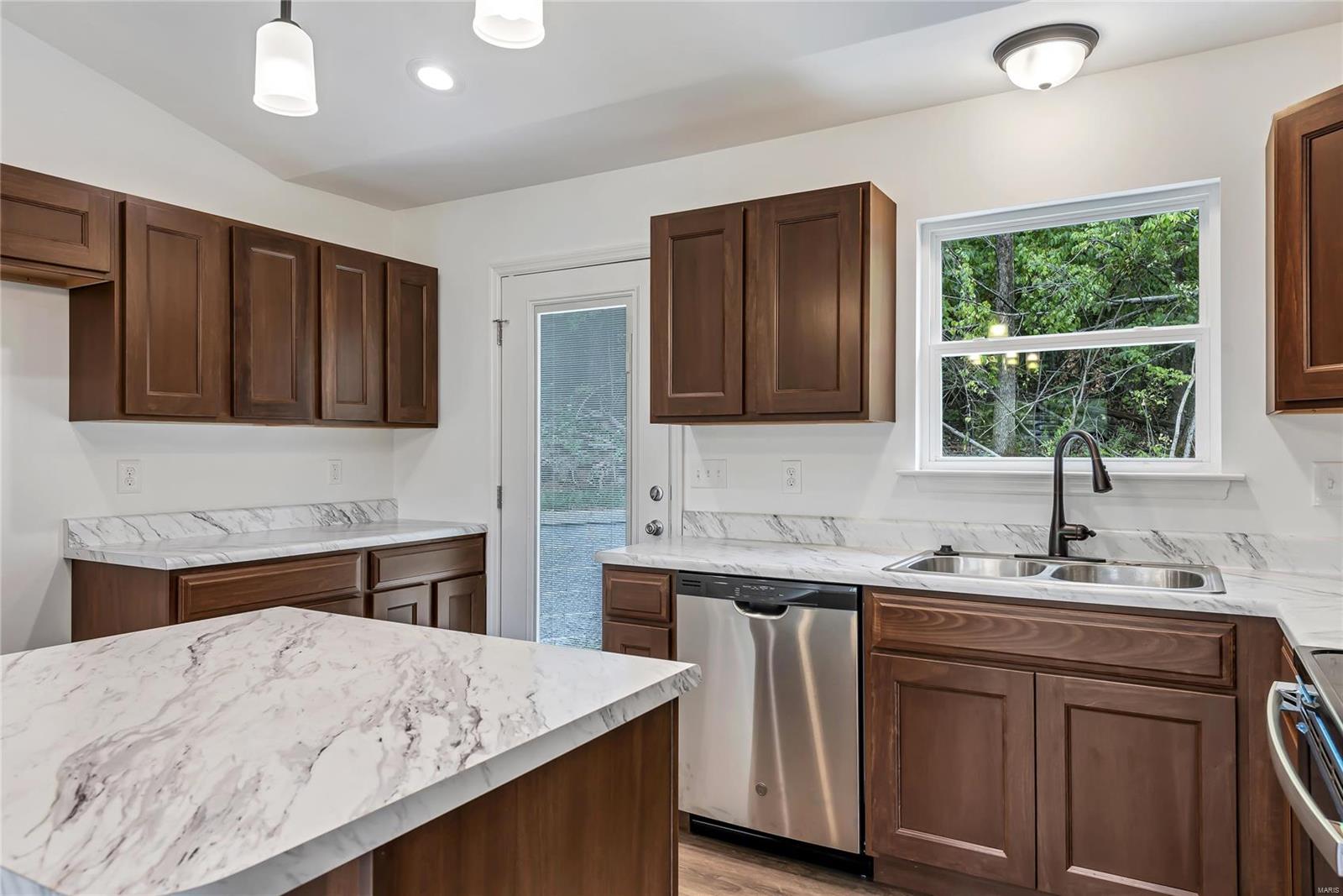 T M Aults - Residential