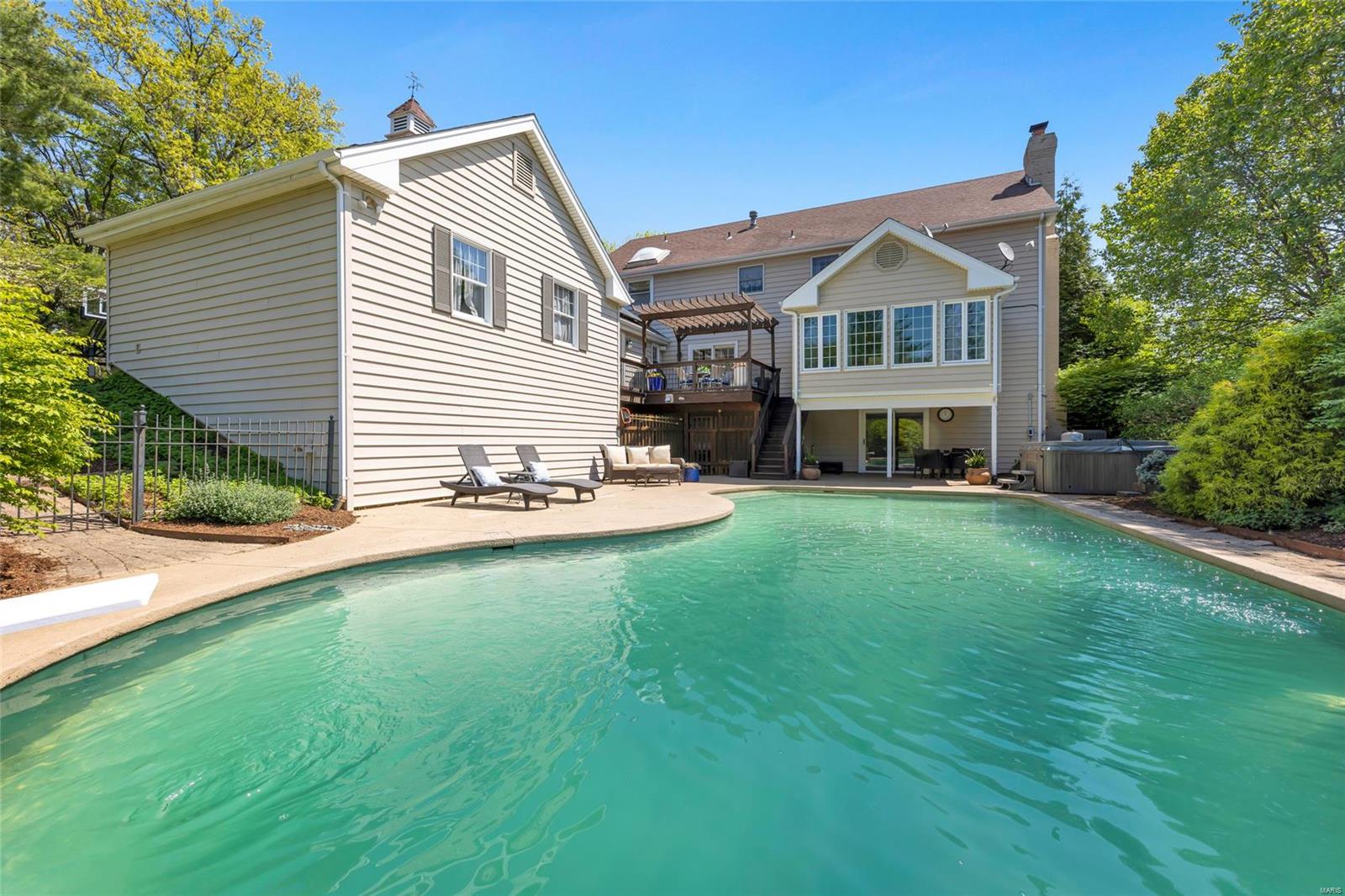 Templeton Place - Residential