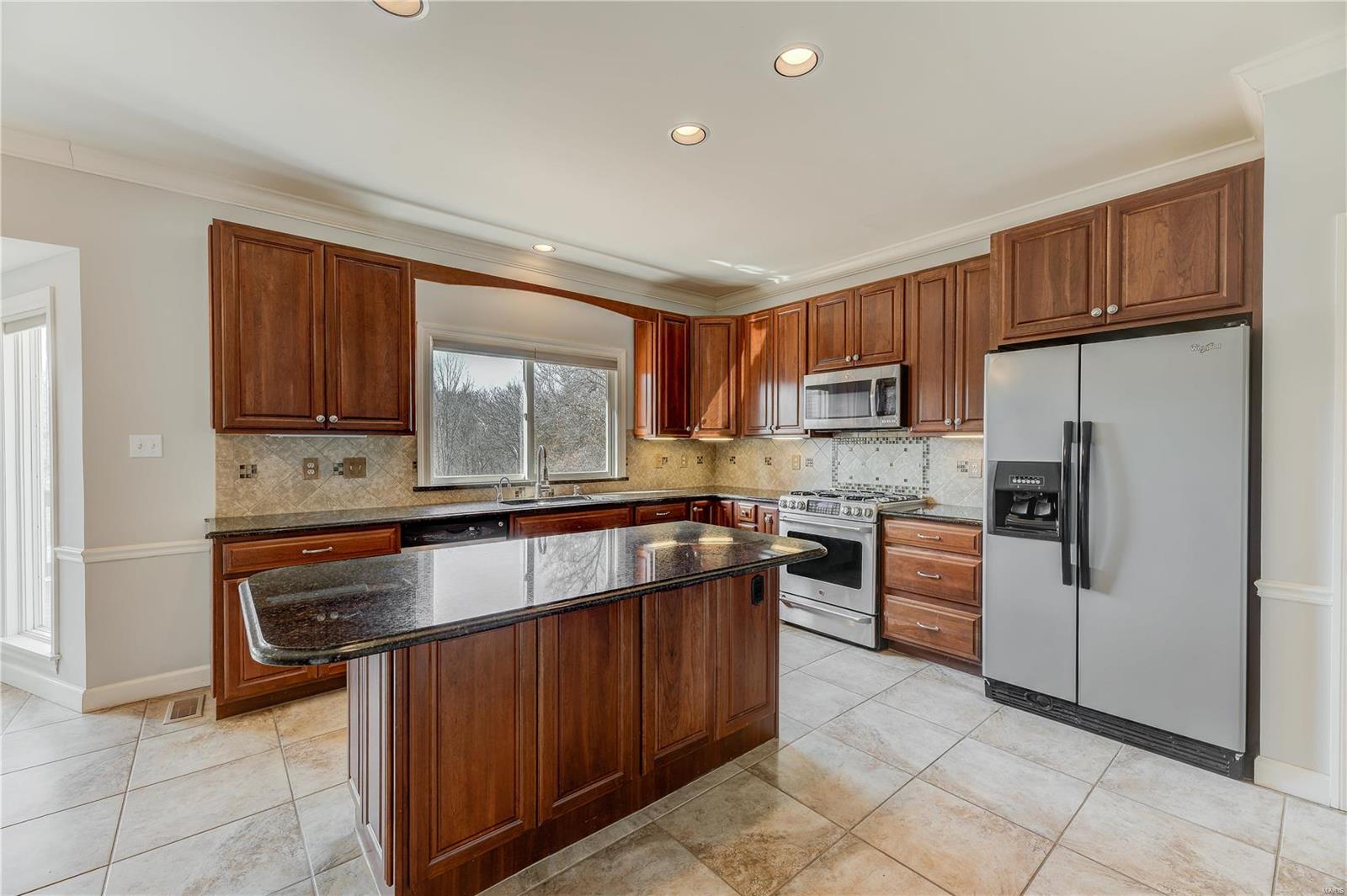 Essex Point - Residential