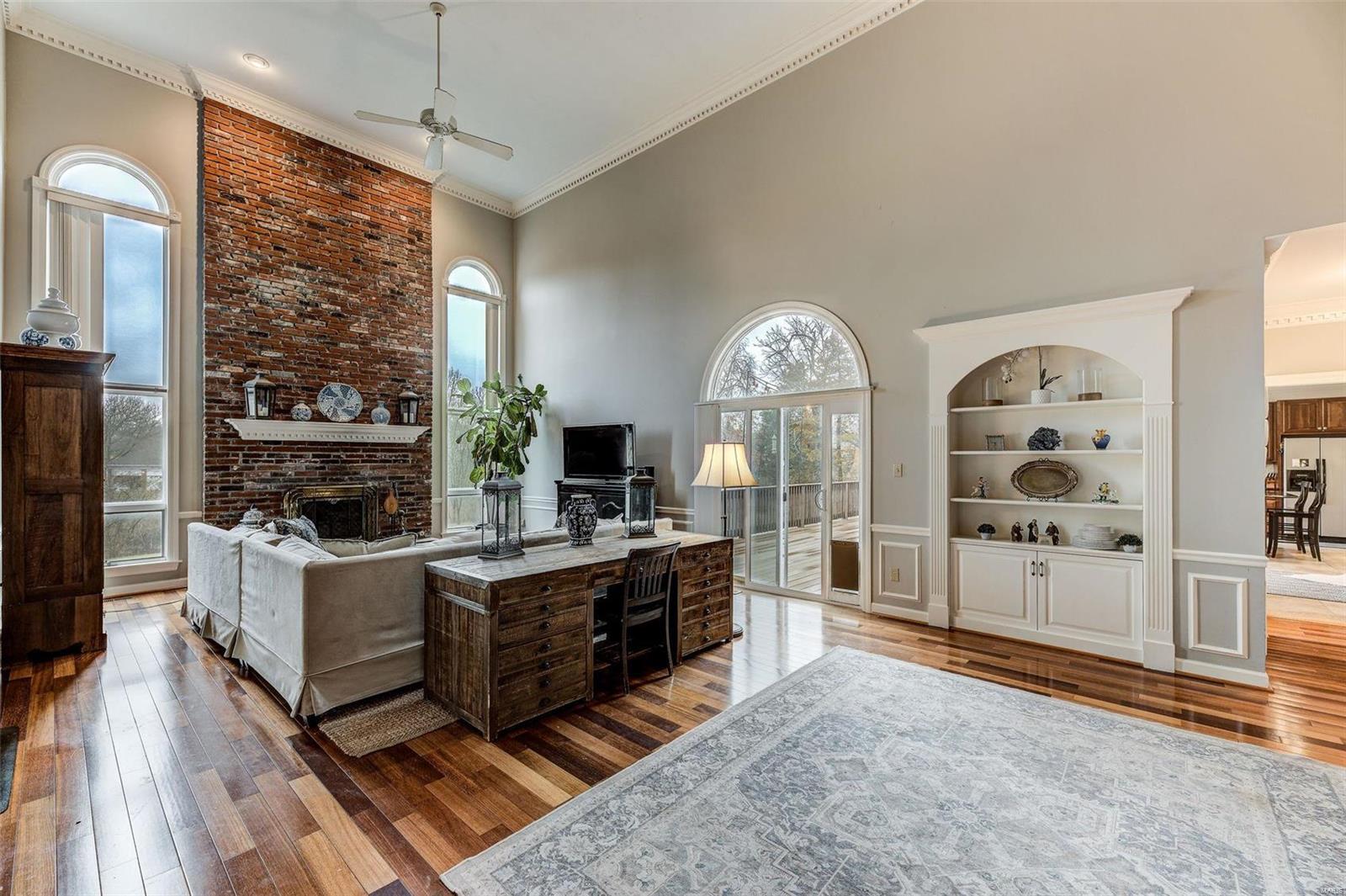 Essex Point - Residential