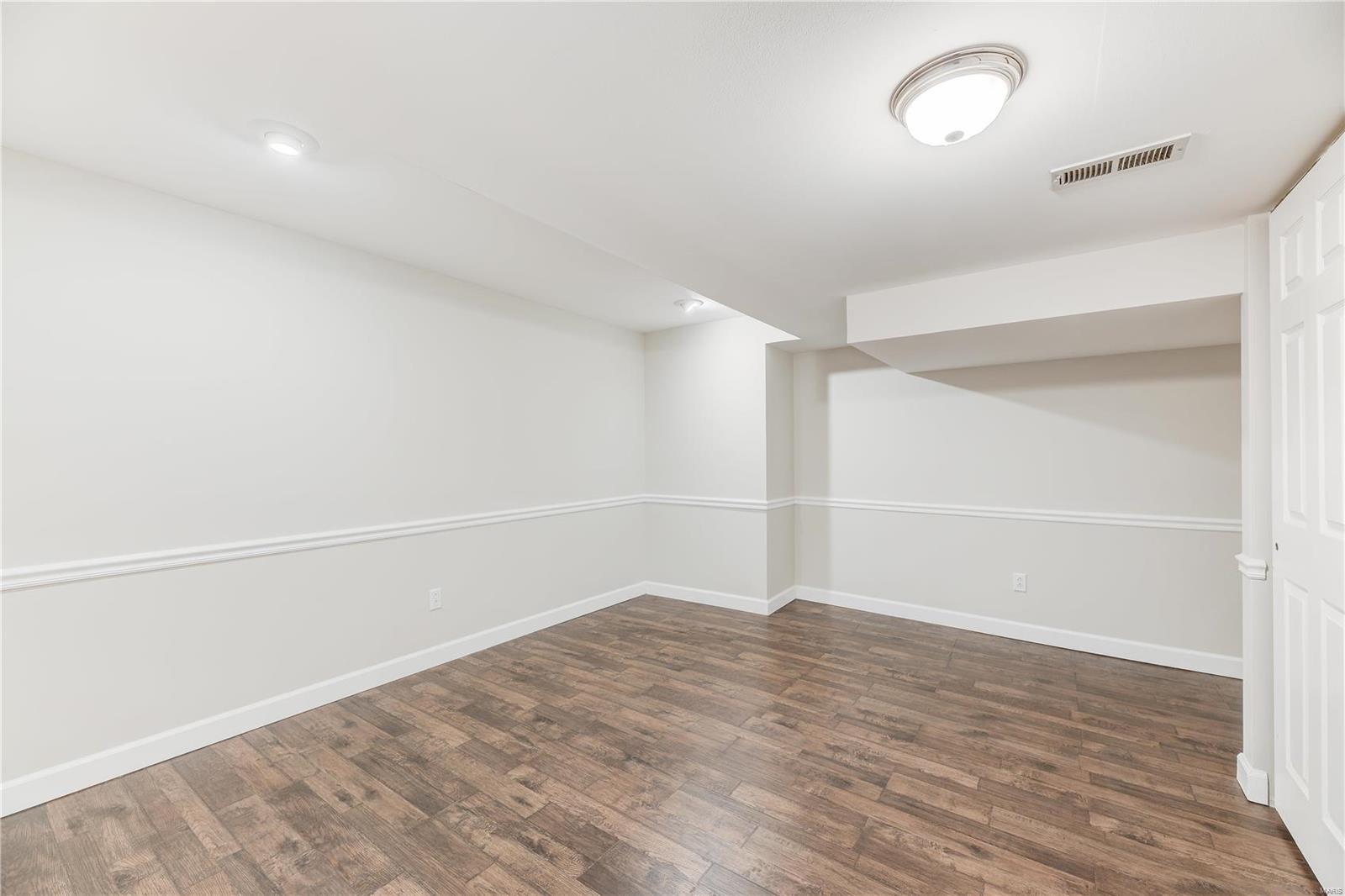 Essex Point - Residential