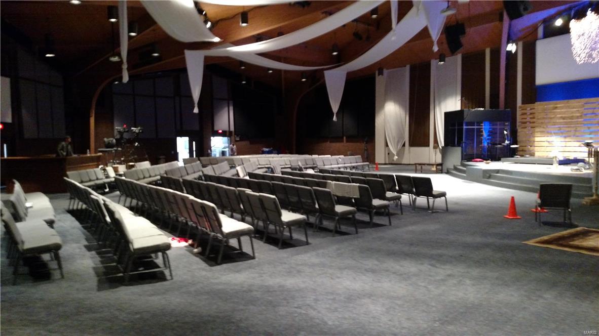 Steen & Cunninghams - Commercial Sale