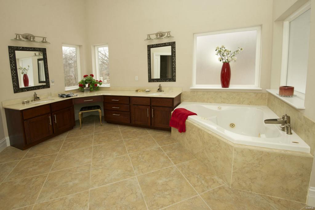 Breeden Mountain - Residential