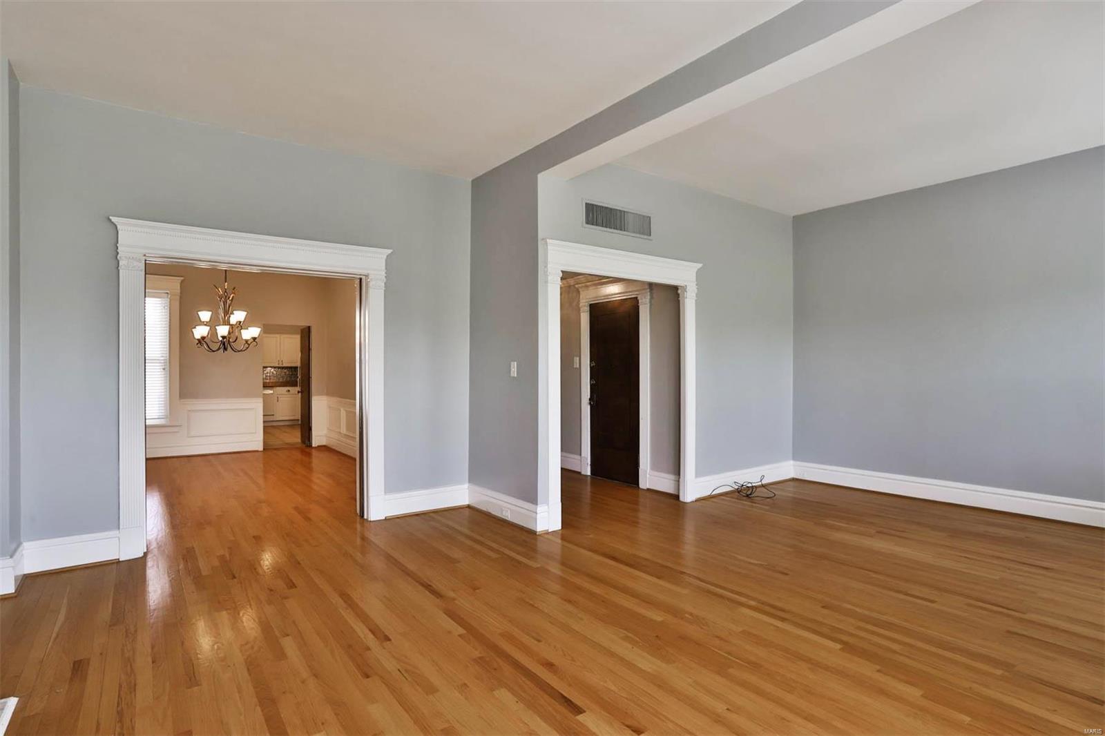 Aberdeen Condo - Residential