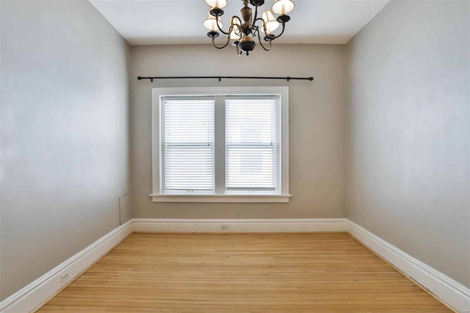 Aberdeen Condo - Residential