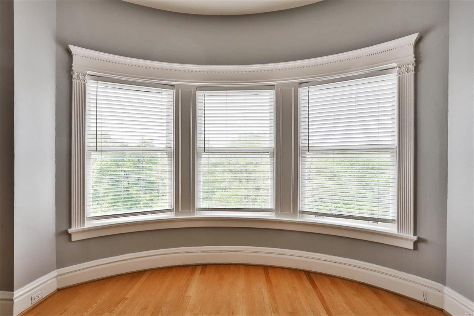 Aberdeen Condo - Residential