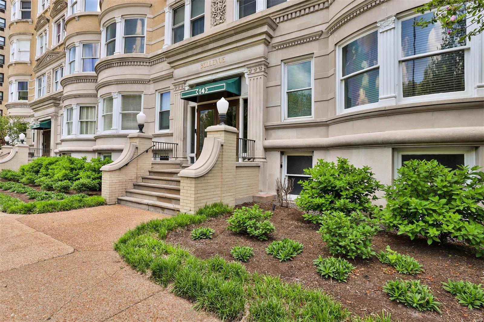 Aberdeen Condo - Residential