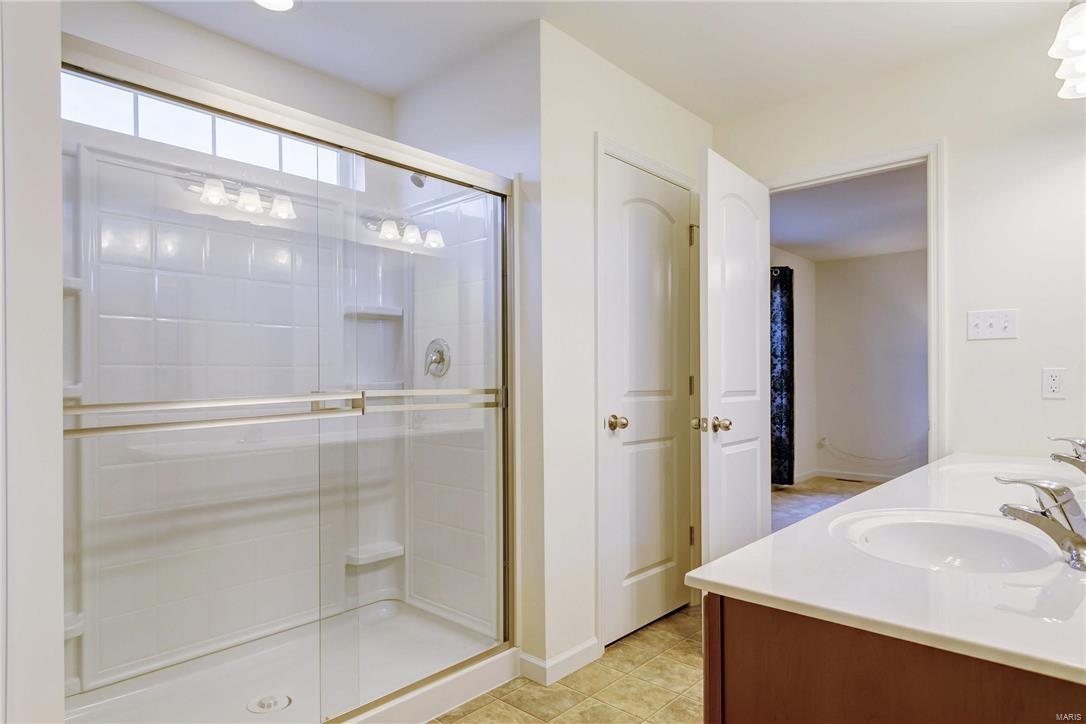 Estates At Town & Country Crossing - Residential Lease