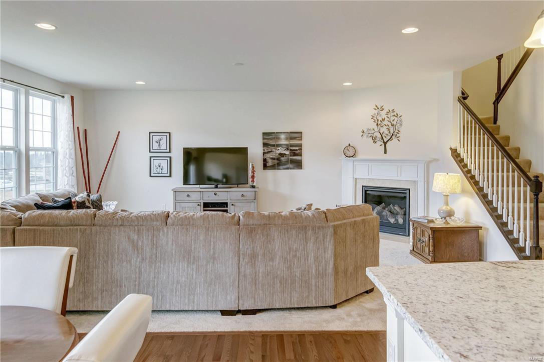 Estates At Town & Country Crossing - Residential Lease