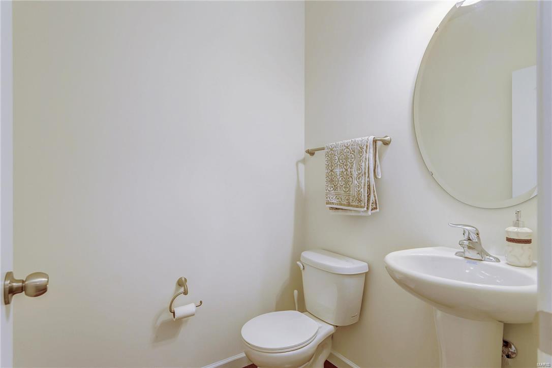 Estates At Town & Country Crossing - Residential Lease