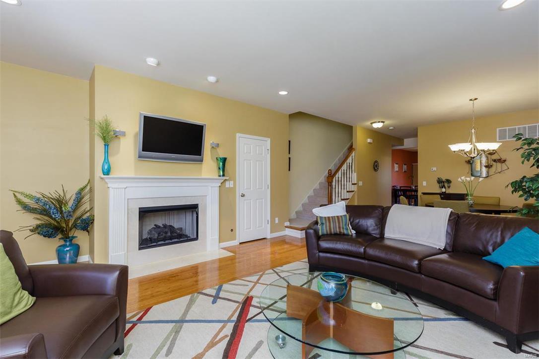 Mccullough Place Condo - Residential