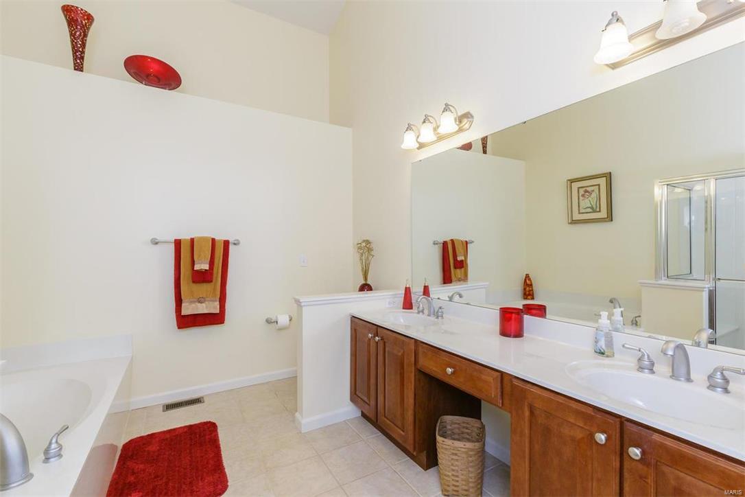 Mccullough Place Condo - Residential