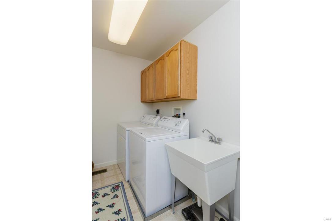 Mccullough Place Condo - Residential