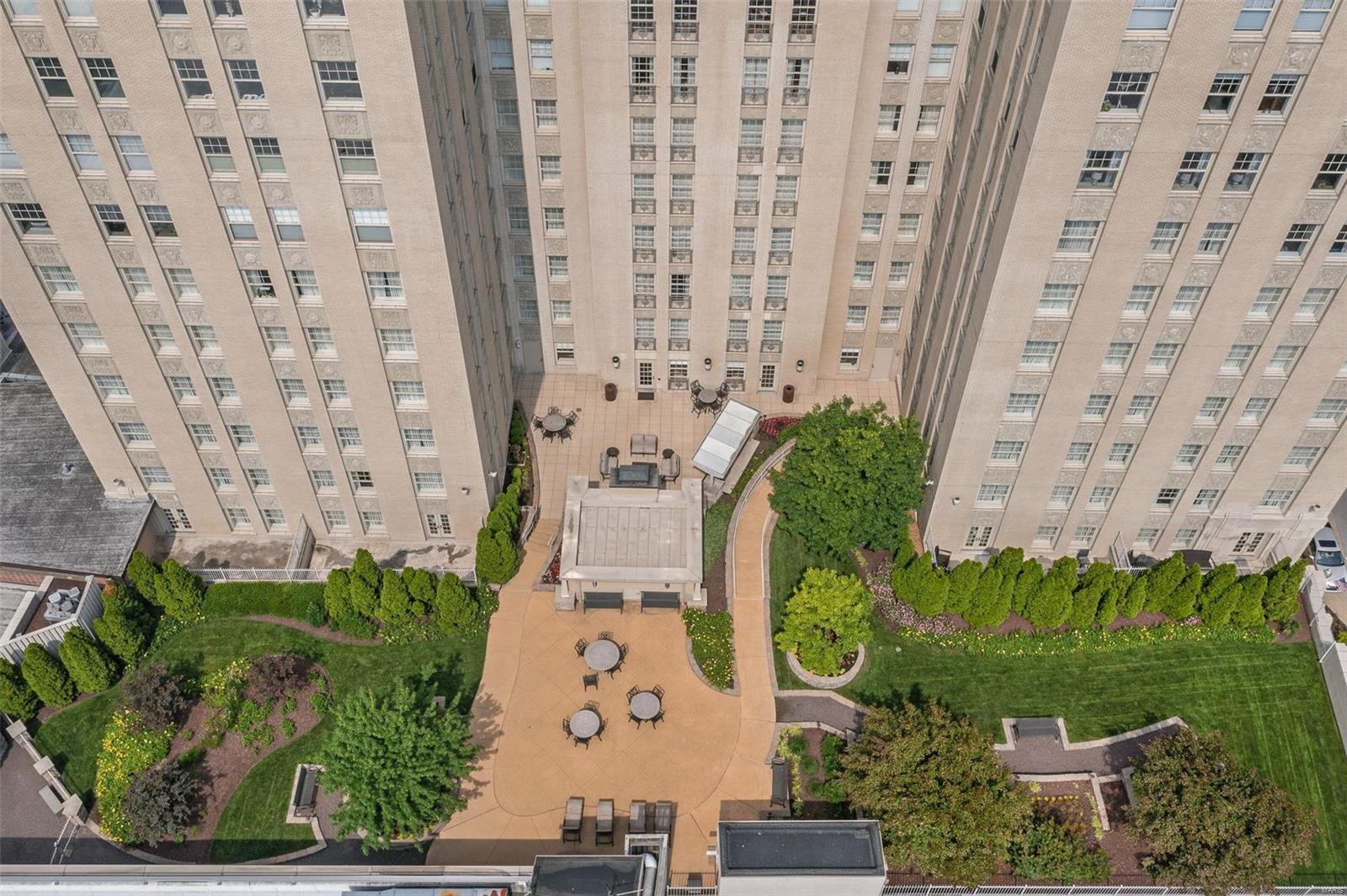 Residences at Park Plaza - Residential