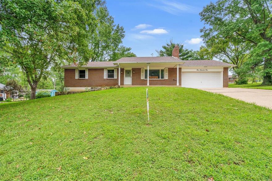 Easy living in this ALL BRICK ranch in ROCKWOOD SCHOOLS. This 3 bed/3 bath home has the space you've been looking for. Living Room features vinyl flooring and wood burning fireplace with brick surround and custom wood mantel. Kitchen has an abundance of storage with white cabinets and SS appliances. All three main floor bedrooms have ceiling fans and plenty of closet space. Partially finished LL has great rec room/ office or sleeping room and plenty of storage. Nice level backyard with covered patio. There is even space for a fire pit. Got those S'mores ready Mom???